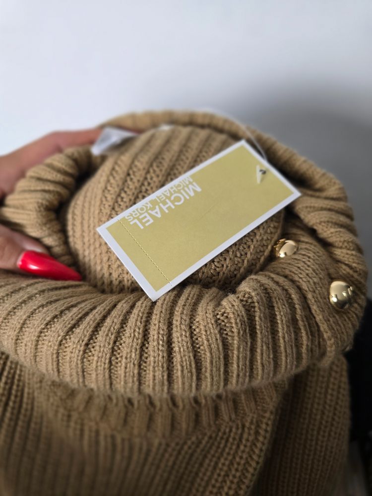 Immagine di Michael Kors Knitted Poncho 4