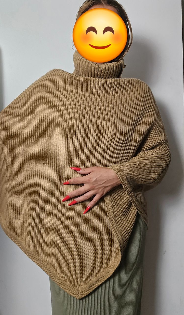 Michael Kors Knitted Poncho obraz 1