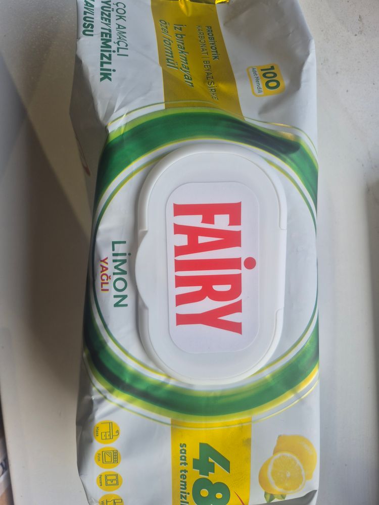 Fairy Lemon Scented Cleaning Wipes