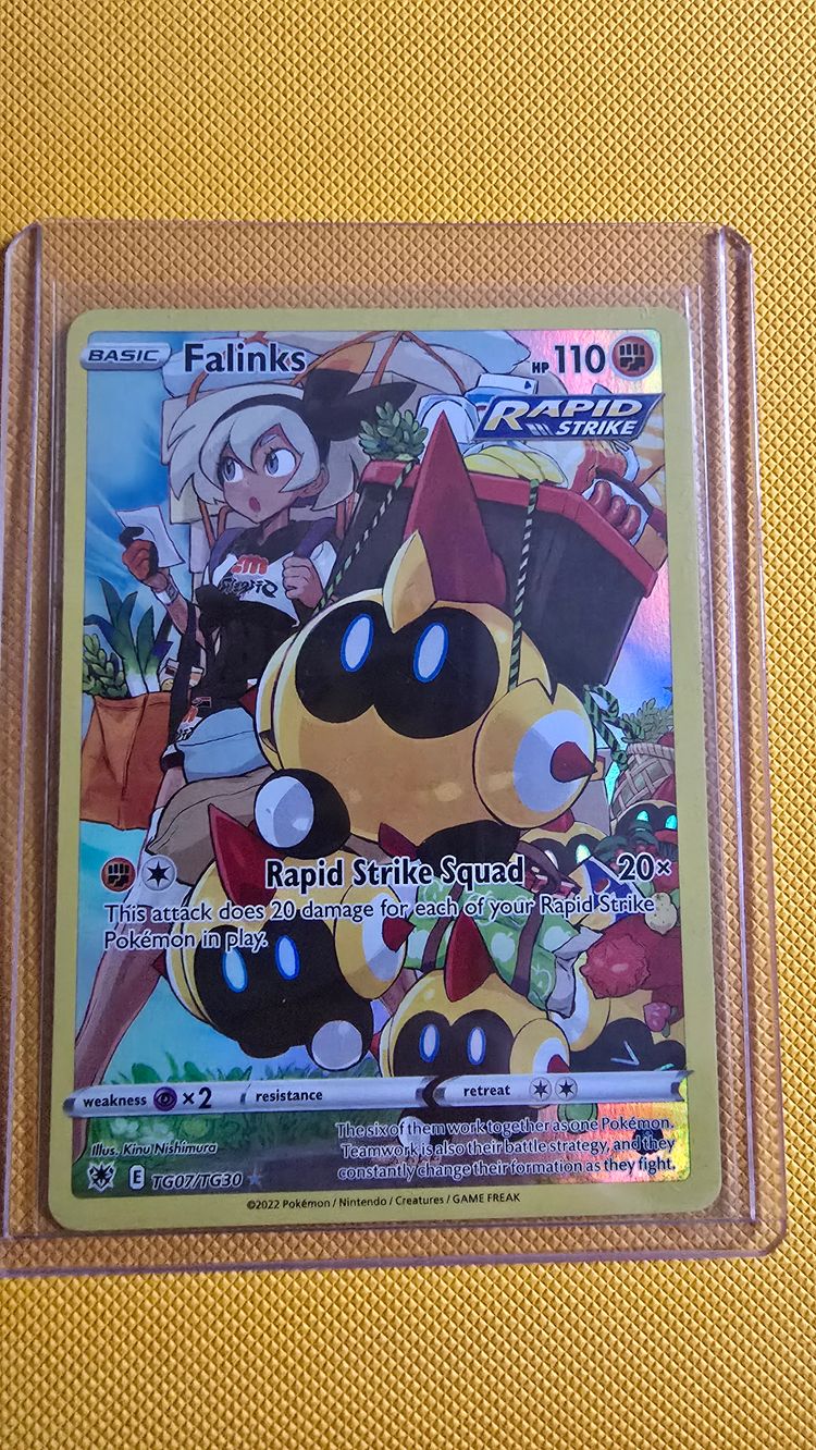 Falinks promo Pokémon Trading Card