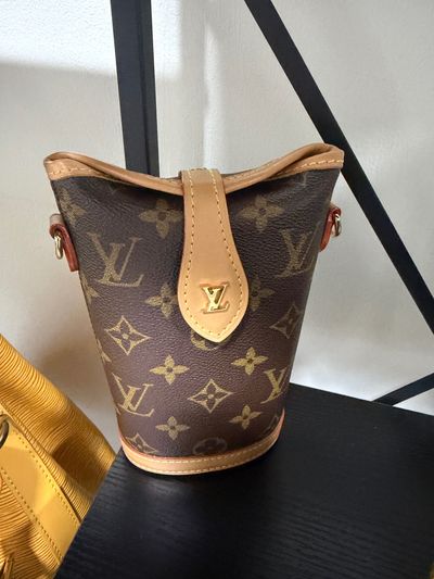 Louis Vuitton MonogramFOLD ME IN Bucket Bag