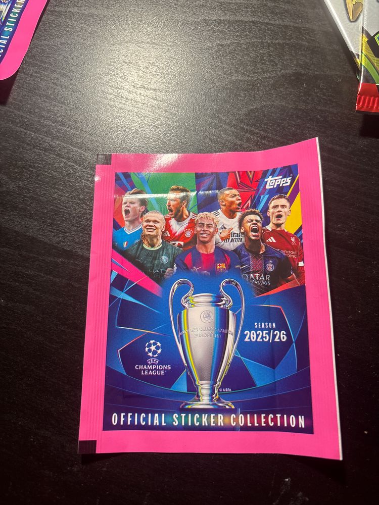 Topps Topps Uefa Champions League 2025/26 Official Sticker Collection zdjęcie produktu