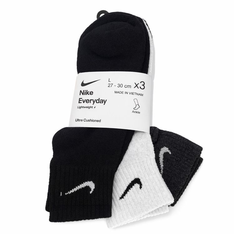 Nike Everyday Lightweight Ultra Cushioned ✨Ankle Socks 3 Pairs size L