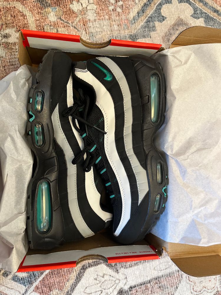 Nike Nike Air Max 95 Jade Jewels product image