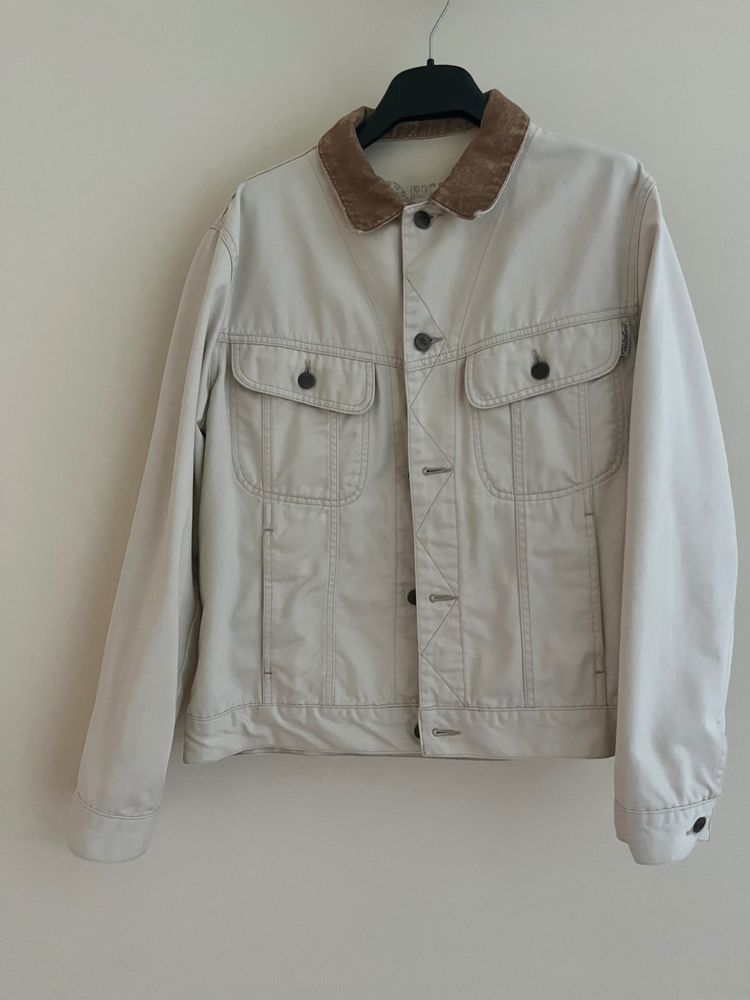 Rico Rico Lewis Beige Jacket With Brown Collar product image
