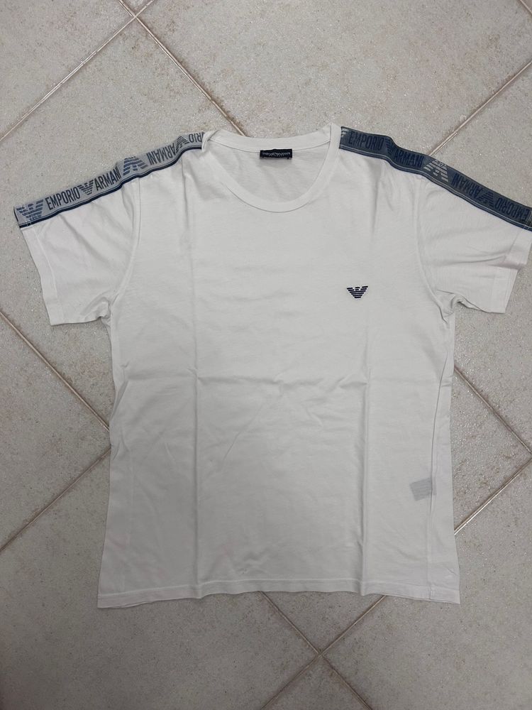 Immagine di Emporio Armani White T-Shirt With Logo And Shoulder Tape 2