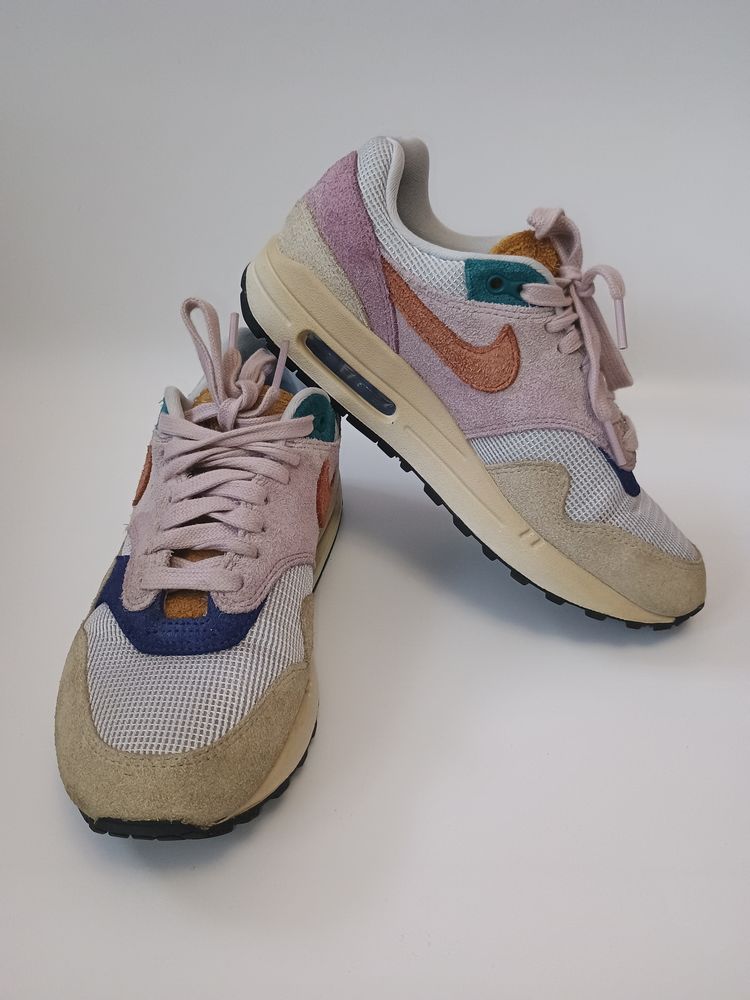 Nike Air Max image 2