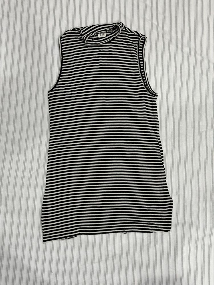 Gap Sleeveless Striped Top