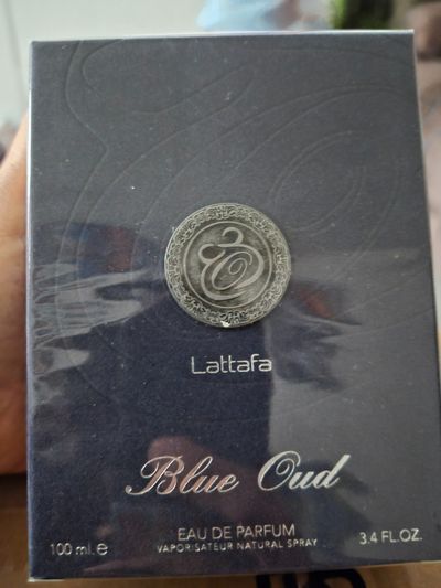 Lattafa Blue Oud Eau De Parfum