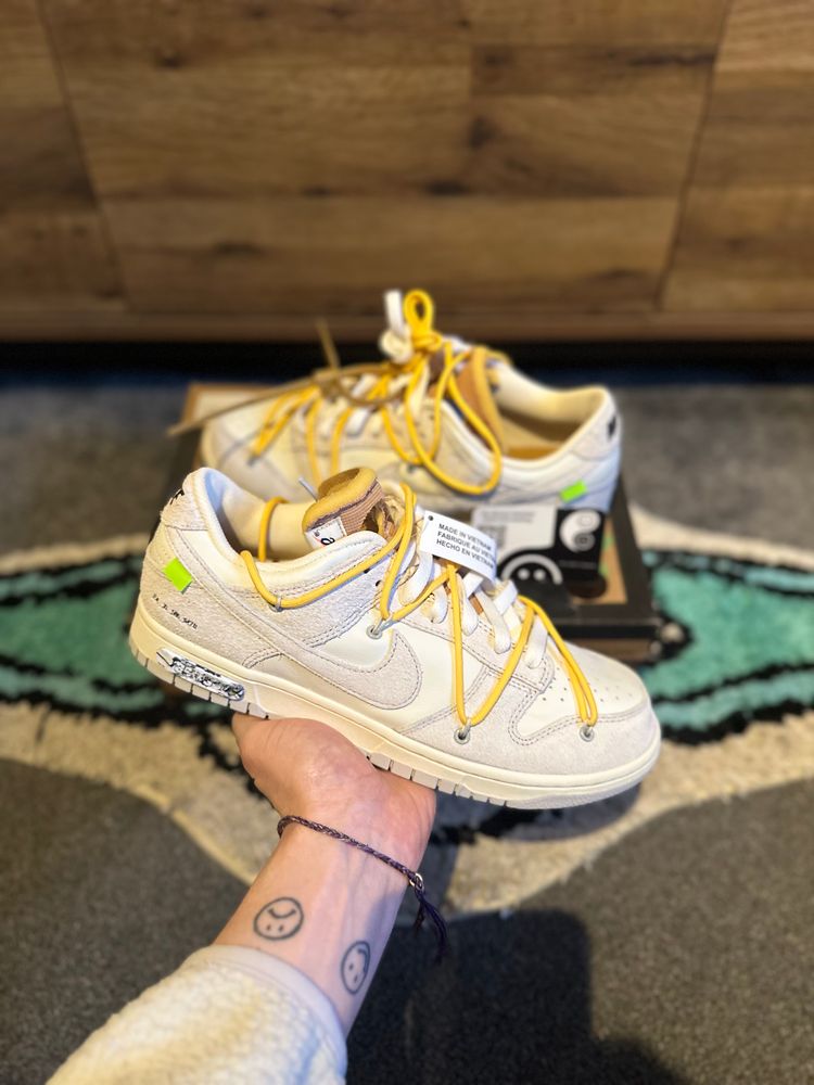 Nike Dunk Off-White “Lot 39” U.K. 9