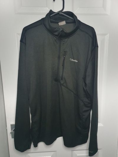 Columbia Black Quarter-Zip Pullover