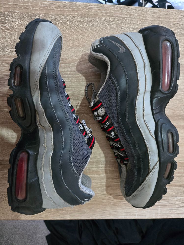 Uk 7