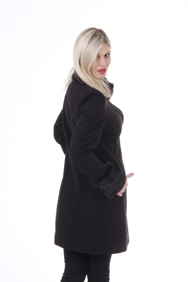 V 1969 Italia Womens Coat CAPPOTTO LINDA TESS. VELOUR + PELLICCIA NERO 9
