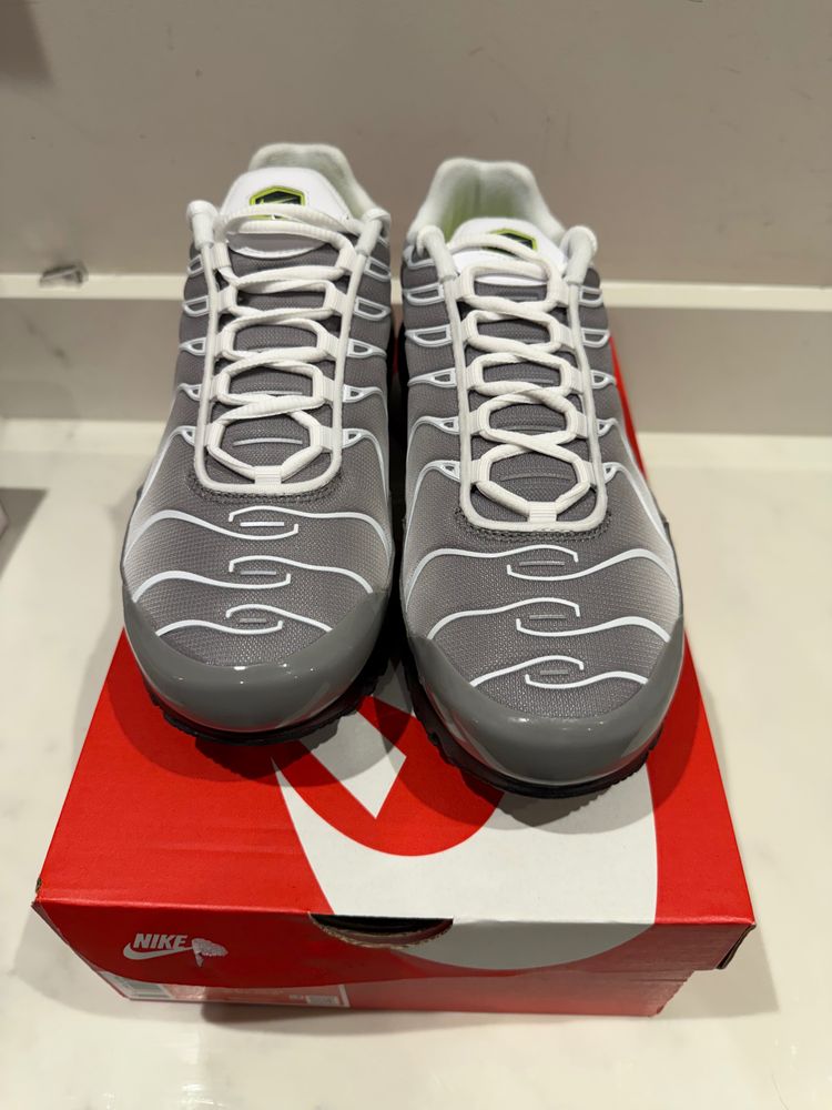 Nike Air Max Plus Gs Sneakers obraz 4