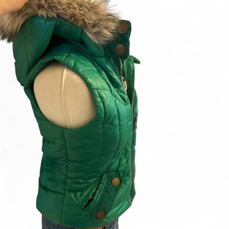 Green Sleeveless Puffer Golet Vest With Faux Fur Hood size S/M imagen 5