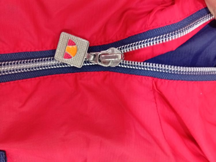 ellesse hooded windbreaker jacket 4