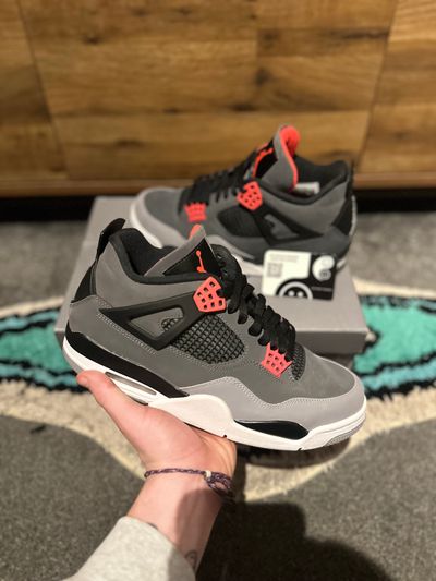 Nike Air Jordan 4 “ Infrared ” U.K. 9