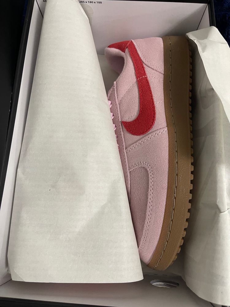 Nike Wmns Nike Field General Shoes product image