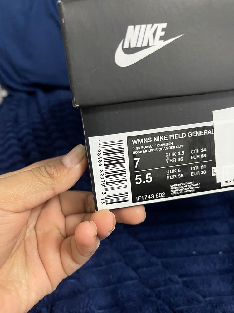 Wmns Nike Field General Shoes 2