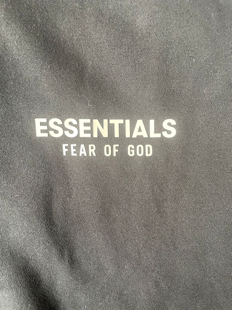 Essentials Fear of God black hoodie size L 8