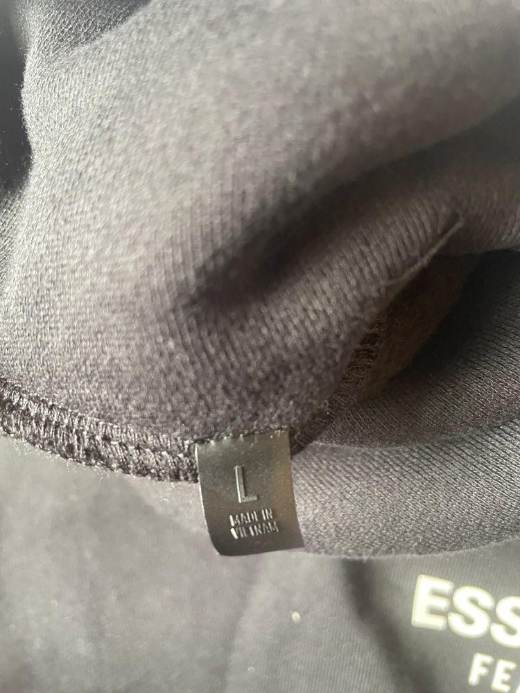 Essentials Fear of God black hoodie size L 7