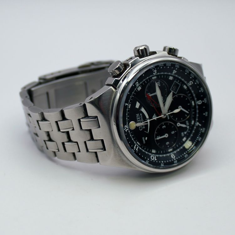 Citizen Eco-Drive E2100 Chronograph - Web: £425 7