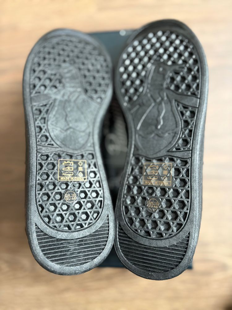 Original Penguin Black Sneakers image 5