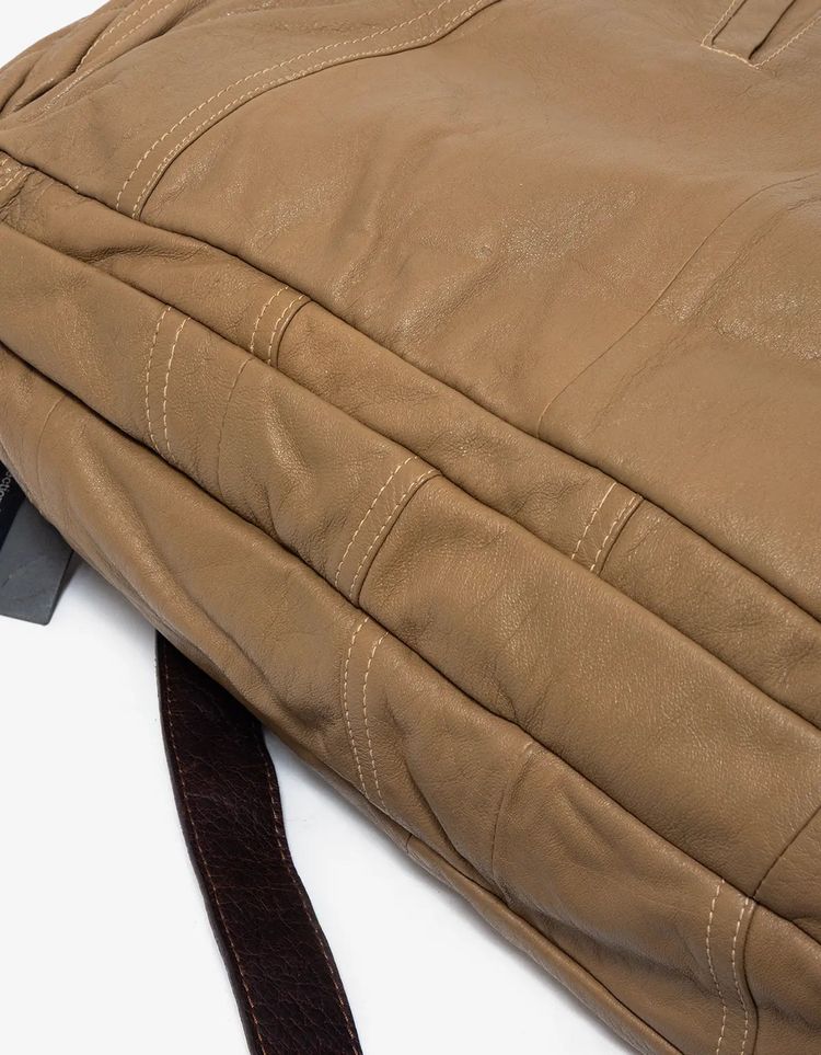 Collection PRIVÉE? Handcrafted Lambskin & Calfskin Leather Messenger Bag image 16