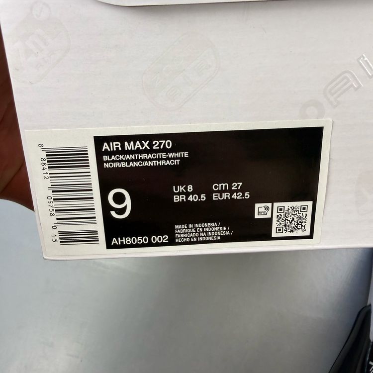 Nike Air Max 270 Size UK 8 Black White Low Top Men's Trainers AH8050-002 image 5