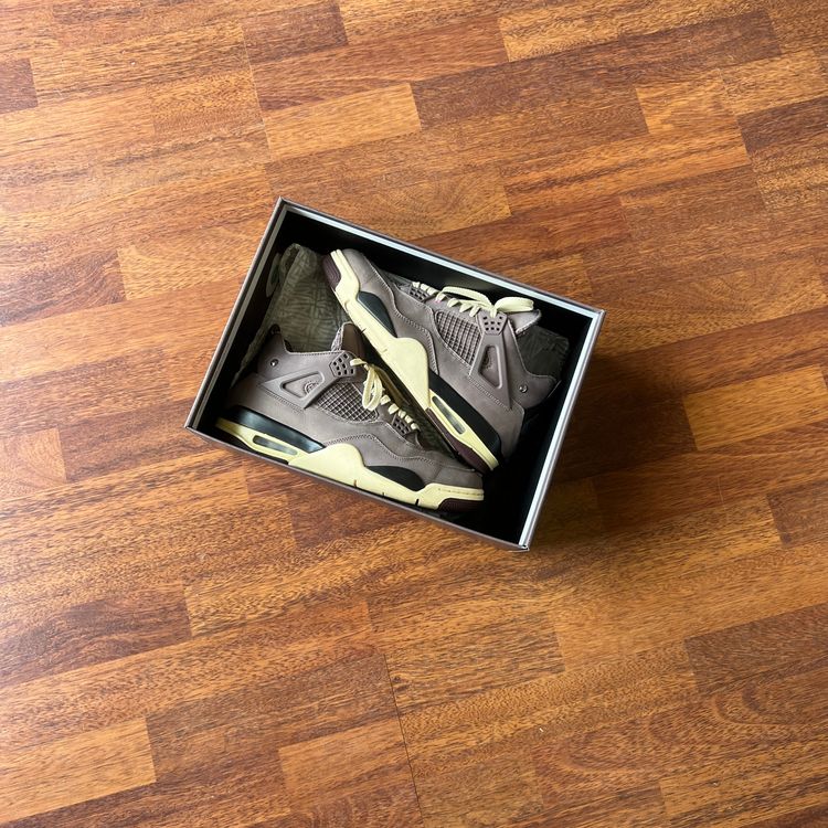 Jordan 4 Retro SP A Ma Maniére Violet Ore Taglia 44 (Usato)