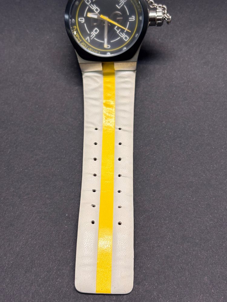 D&G Wristwatch image 8