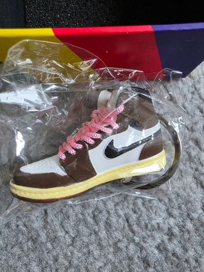 Nike Sb Sneaker Keychain