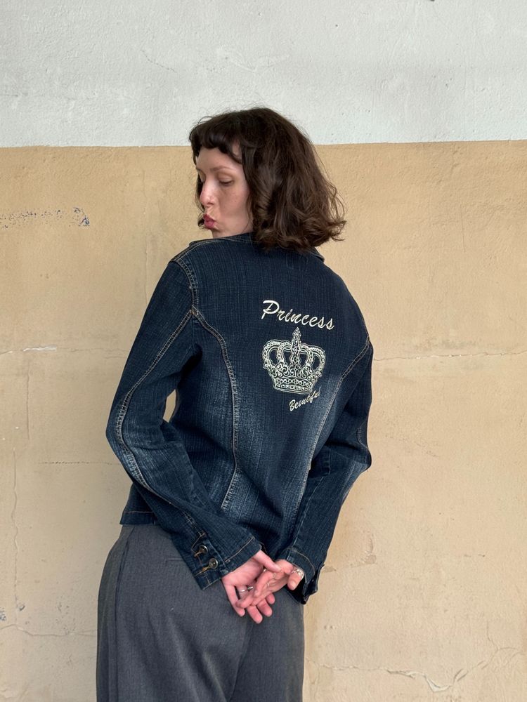 denim jacket with embroidered back princess