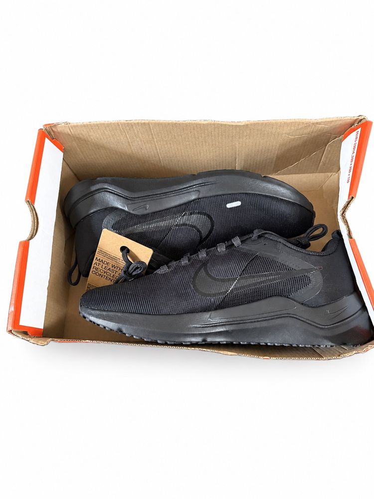 Nike Nike Downshifter 12 Black Running Shoes product image