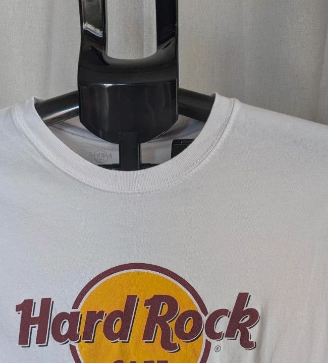 Hard Rock Cafe T-Shirt White Medium M Reykjavik Iceland Logo Graphic Cotton Top image 7