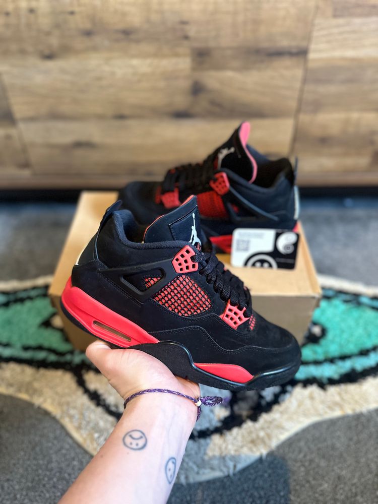 Nike Air Jordan 4 “Red Thunder ” U.K. 7