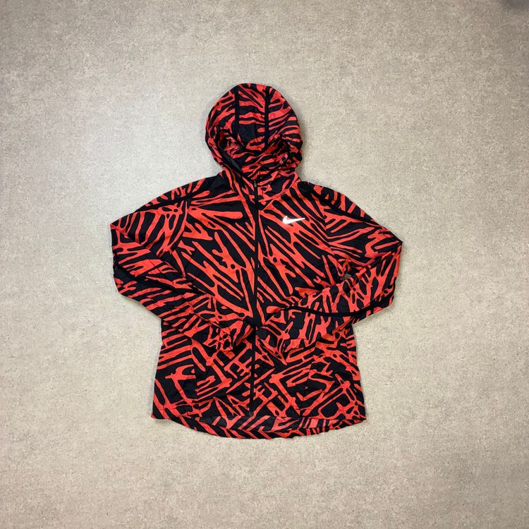 Nike Palm Impossibly Light Running Jacket Red / Black image 3