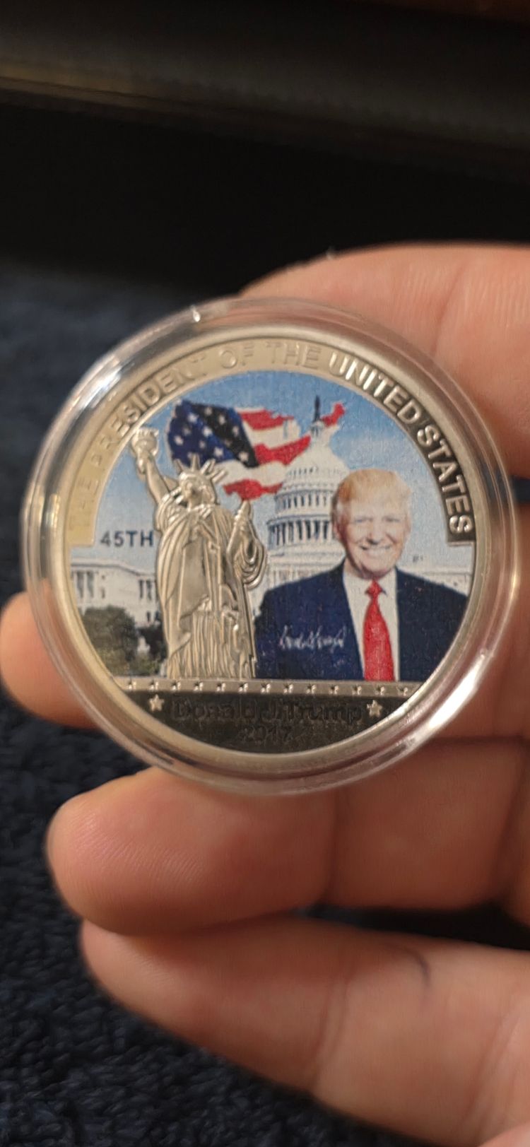 Immagine del prodotto Other Commemorative Coin Featuring Donald J. Trump