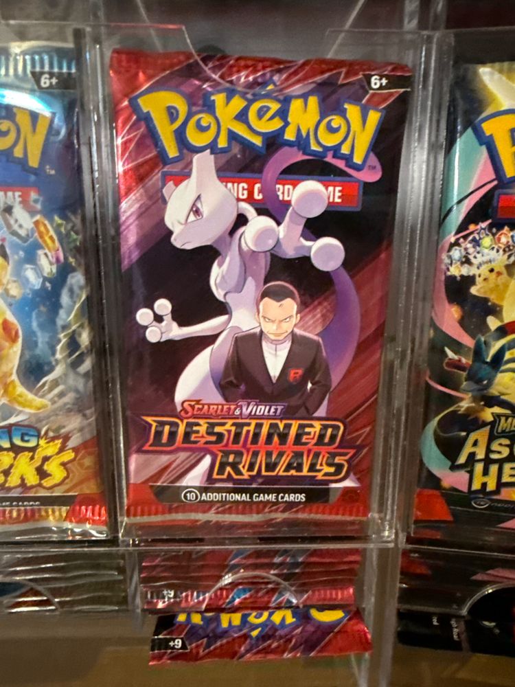 Destined Rivals  Booster Pack