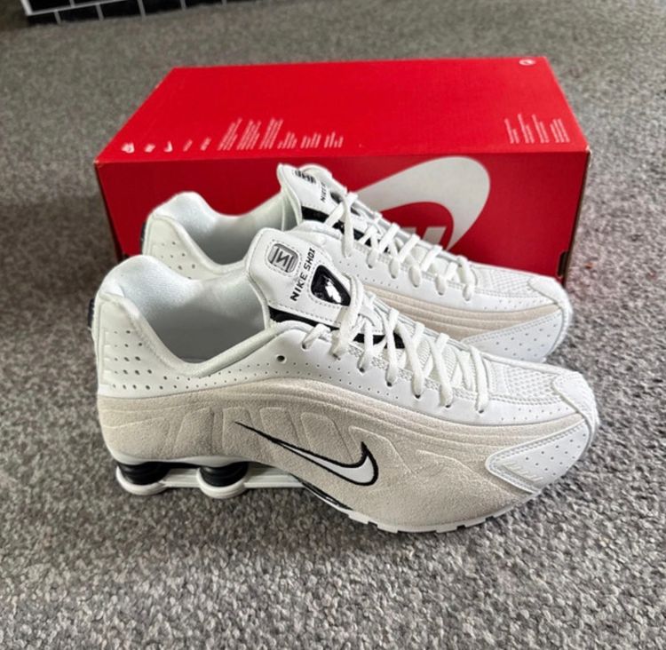 Nike Shox r4 suede 