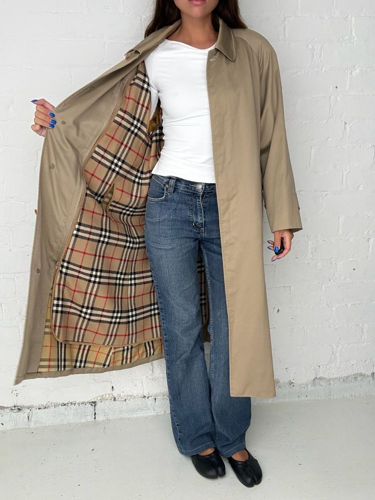 Burberry Vintage Cream Nova Check Lined Mac Trench Coat With Wool Liner image 1