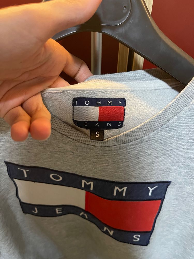 Tommy Jeans Grey Sweatshirt 2