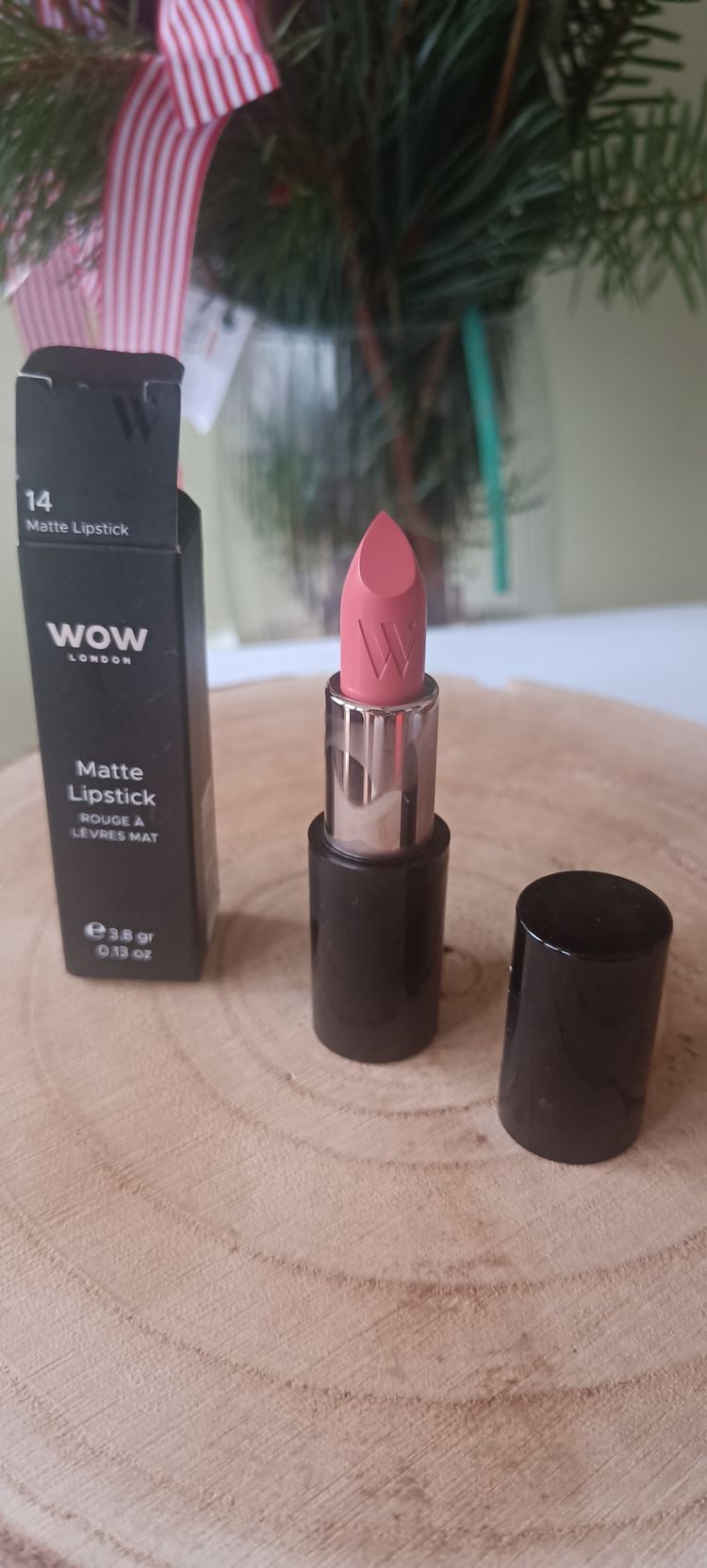Wow Luxe Matte Lipstick