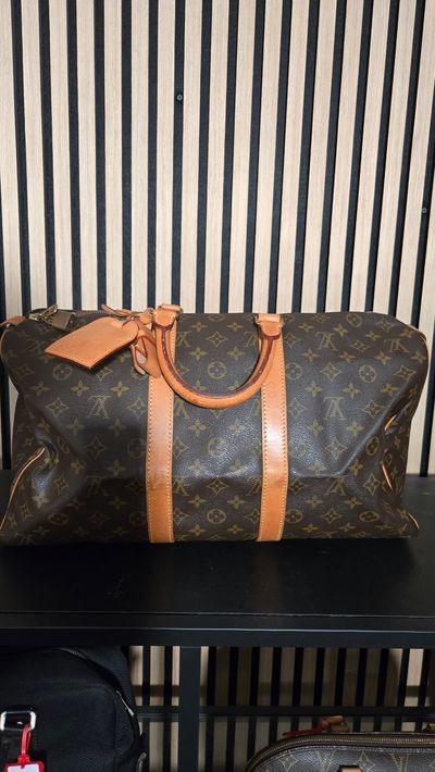 B48 Louis Vuitton Monogram Keepall 50