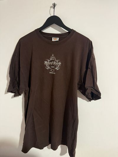 Hard Rock Cafe brown T-shirt