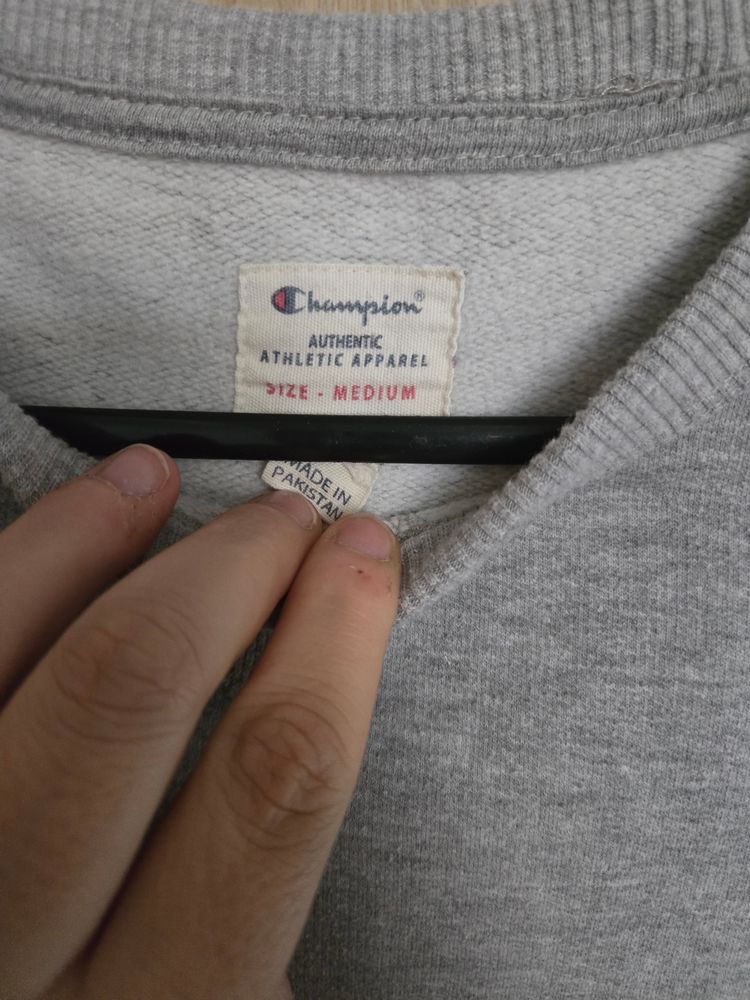 Champion grey sweatshirt 2
