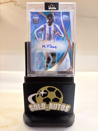 Topps ricky Villa Signed Football Trading Card