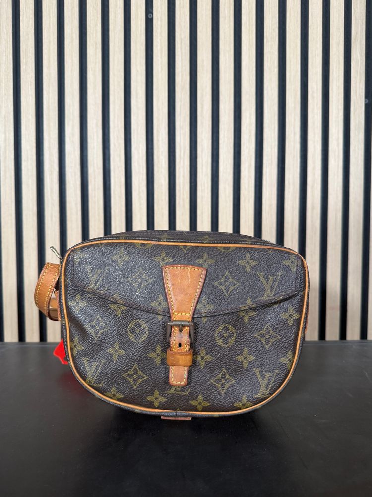 B89 Louis Vuitton Jeune Fille PM Shoulder/Crossbody Bag
