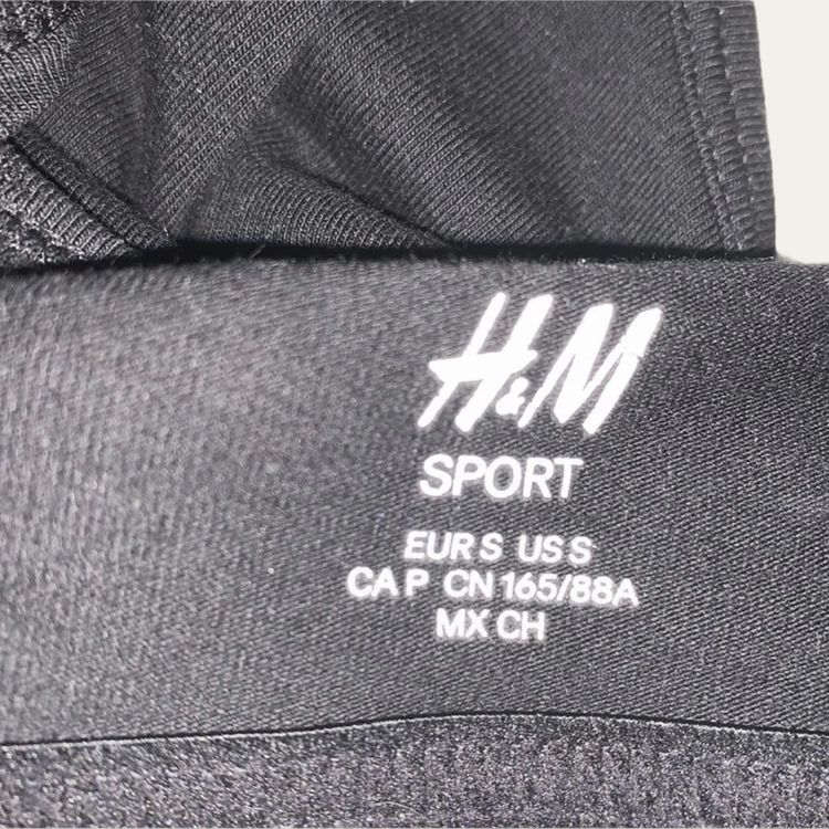 H&M Crop Top image 3