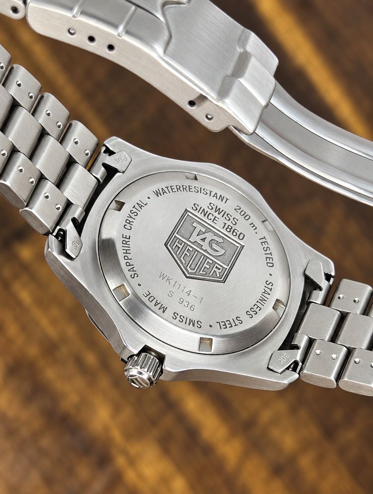 TAG Heuer Professional 2000 Series Quartz Stainless Steel Watch imagen 2